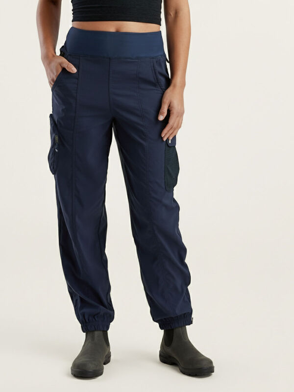 Women's Cargo Hiking Joggers: Cordillera