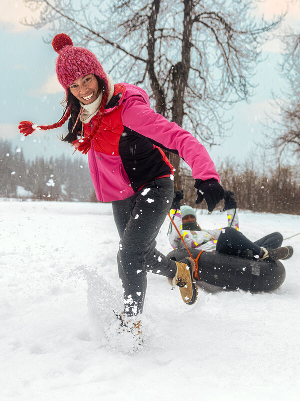 French Knot Women&rsquo;s Daphne Handcrafted Wool Earflap Beanie