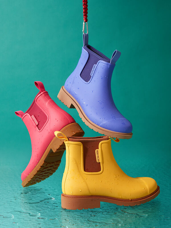 Merry People Women&rsquo;s Bobbi Waterproof Ankle Rain Boot