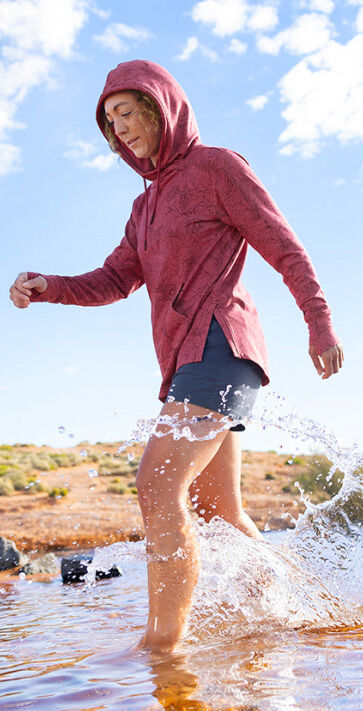 Wicks and warms with a just-right weight. Nothing tackles the quick turnaround and the in-between like Fresh Terry. Practically sumptuous, surreptitiously easy-care.